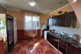 Продается 2-х этажный кирпичный дом, 158 кв.м. район Северный.