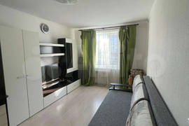 2-к. квартира, 48 м², 1/3 эт.