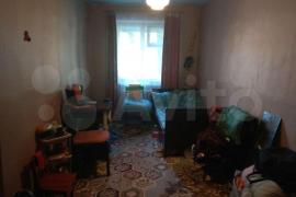 Комната 13,5 м² в 1-к., 1/5 эт.