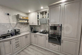 3-к. квартира, 77,4 м², 1/9 эт.