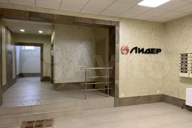 2-к. квартира, 79,7 м², 4/7 эт.