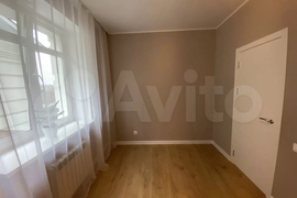 2-к. квартира, 60 м², 2/4 эт.