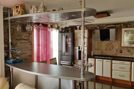 3-к. квартира, 103 м², 9/10 эт.