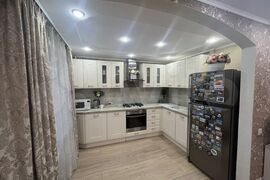 3-к. квартира, 98,4 м², 2/9 эт.